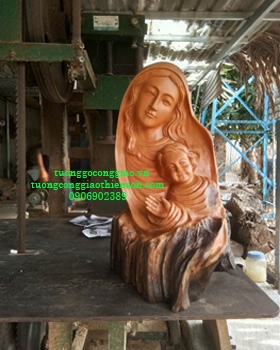 Mẹ bế Chúa 