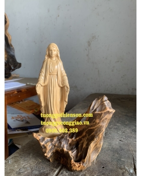 ĐỨC MẸ BAN ƠN 