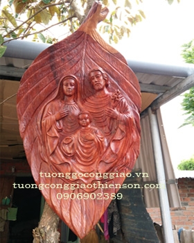 THÁNH GIA